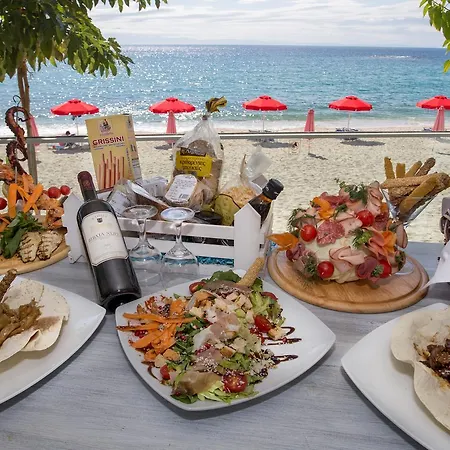 فندق Akti بيفكاري